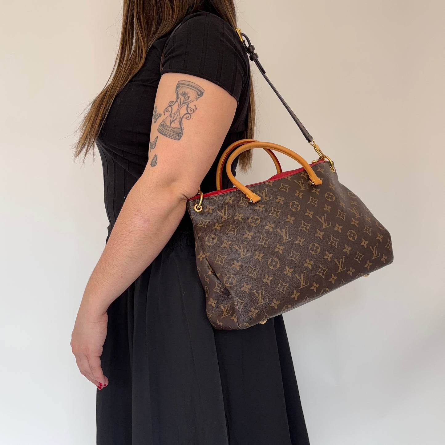 Louis Vuitton Monogram and Red Pallas Shoulder Bag MM SP1176 - 2016