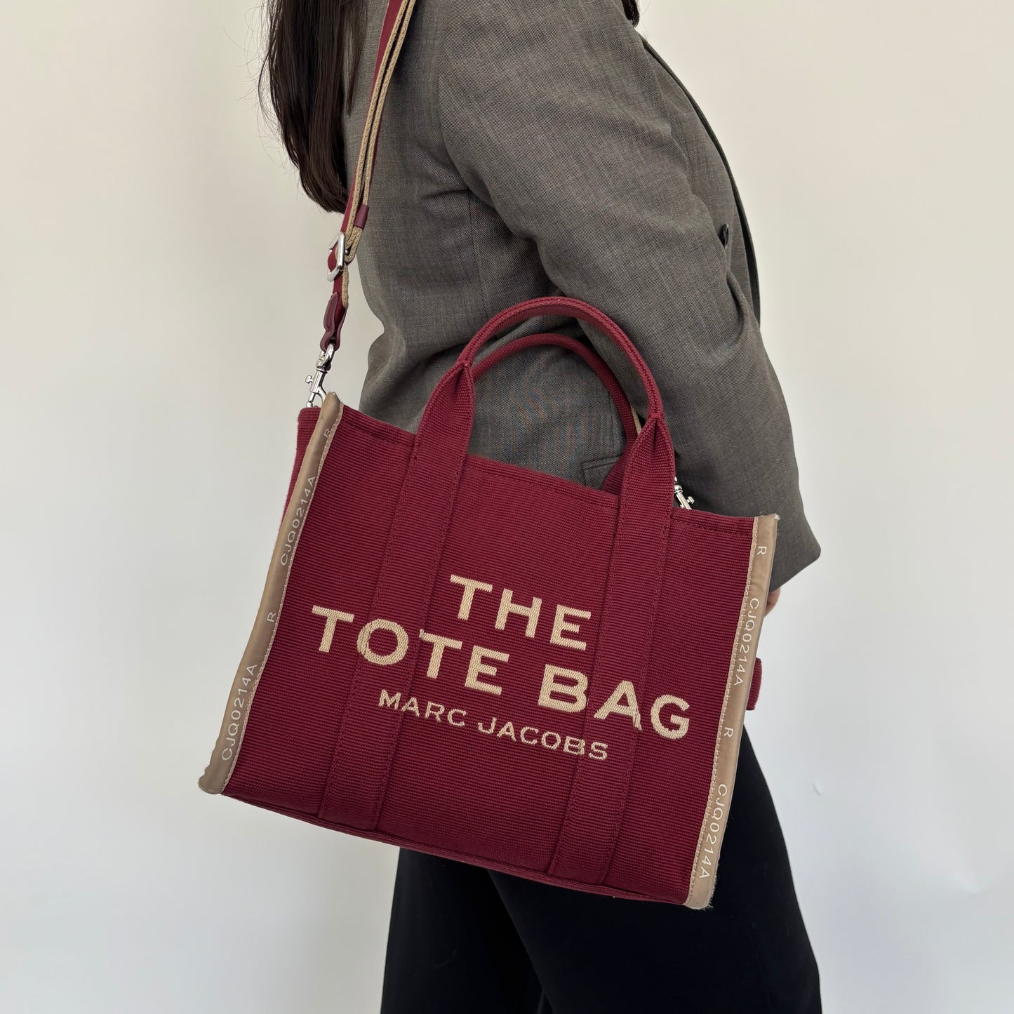 Marc Jacobs The Tote Burgundy Jacquard Medium Bag