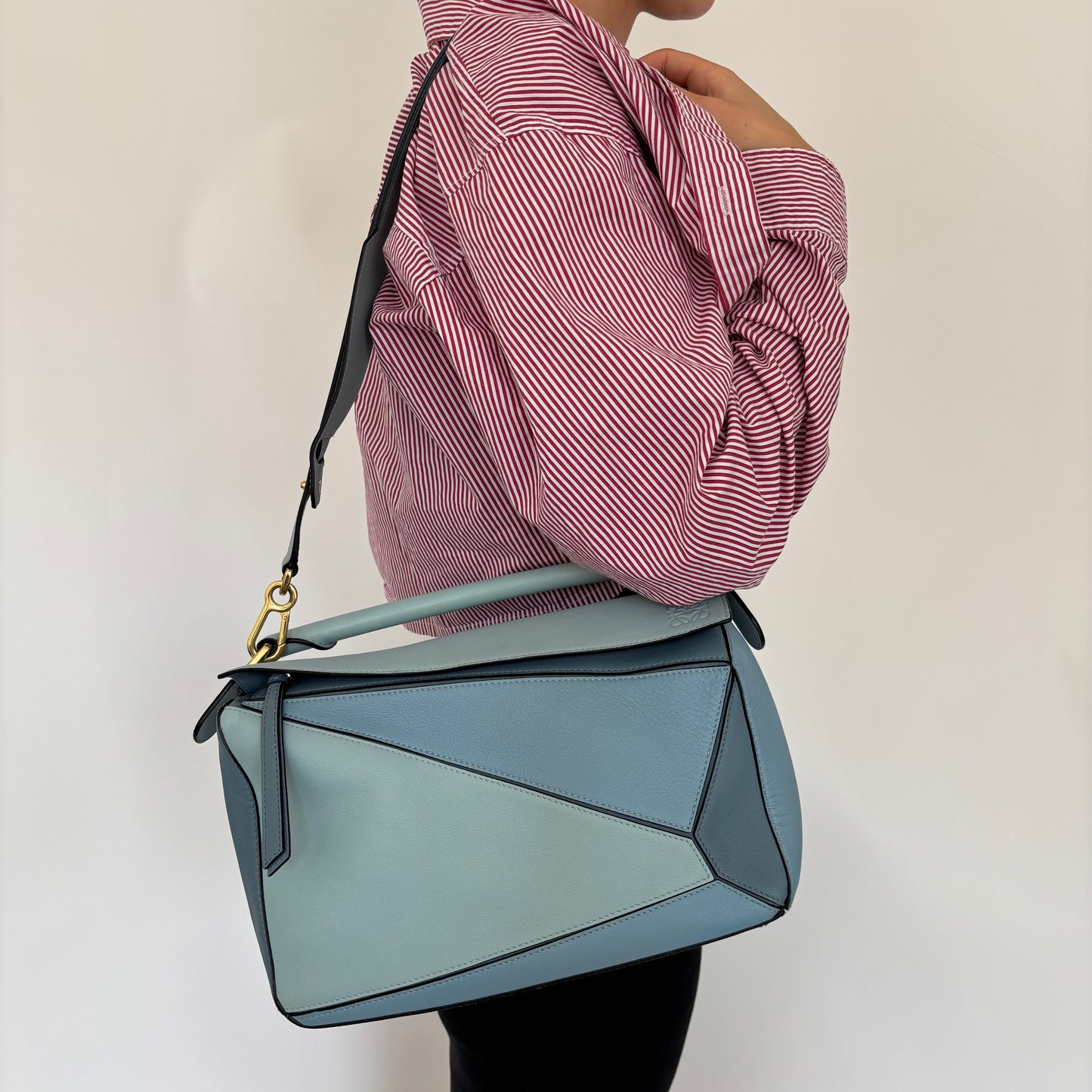 Loewe Puzzle Medium Blue Tones