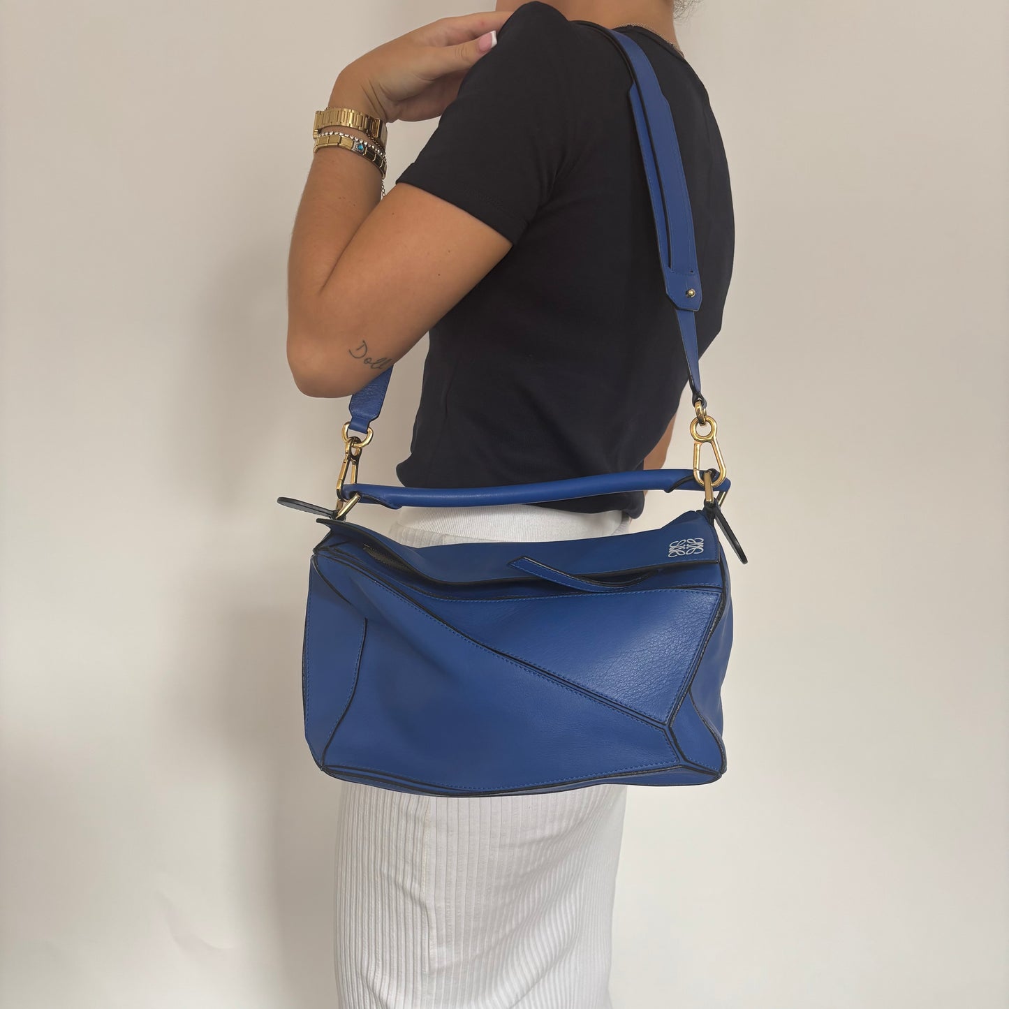 Loewe Puzzle Bag Medium Electric Blue Leather
