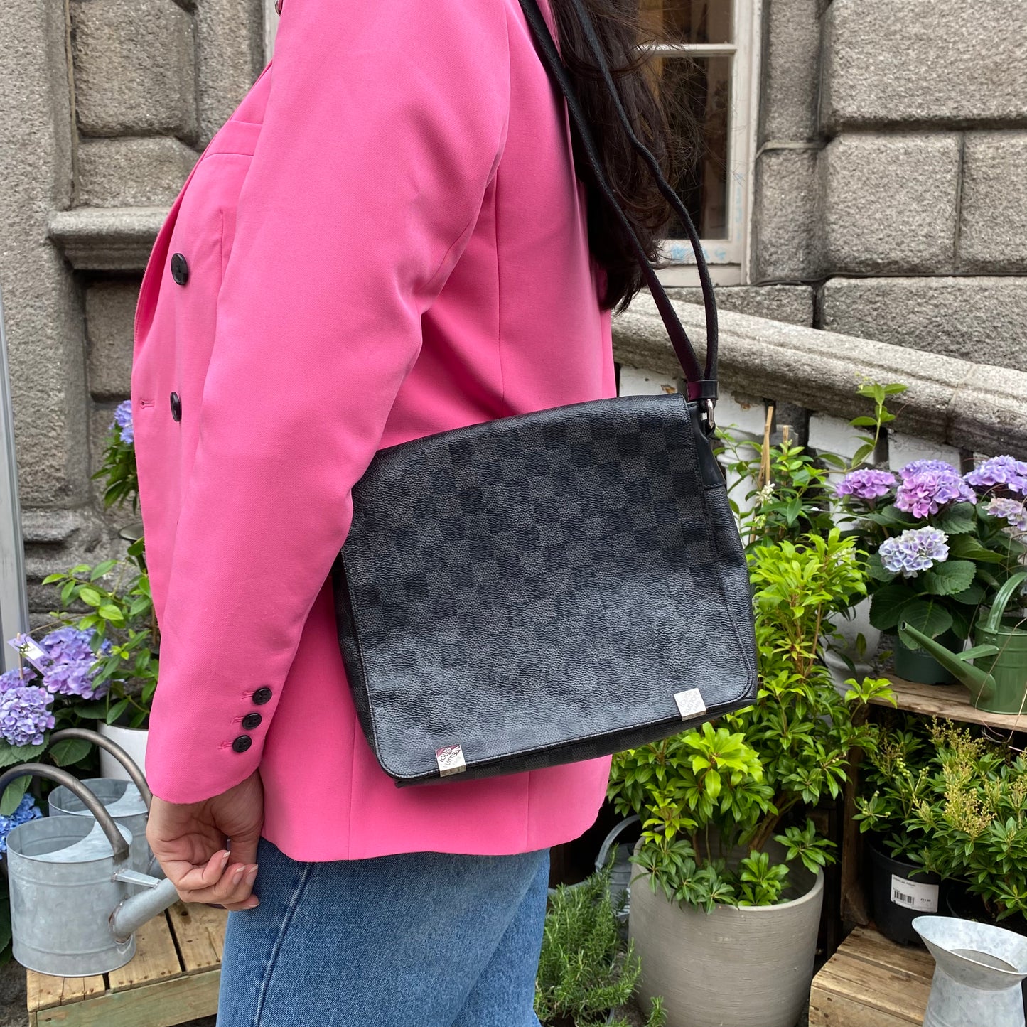 Louis Vuitton Damier Graphite District PM GI0187