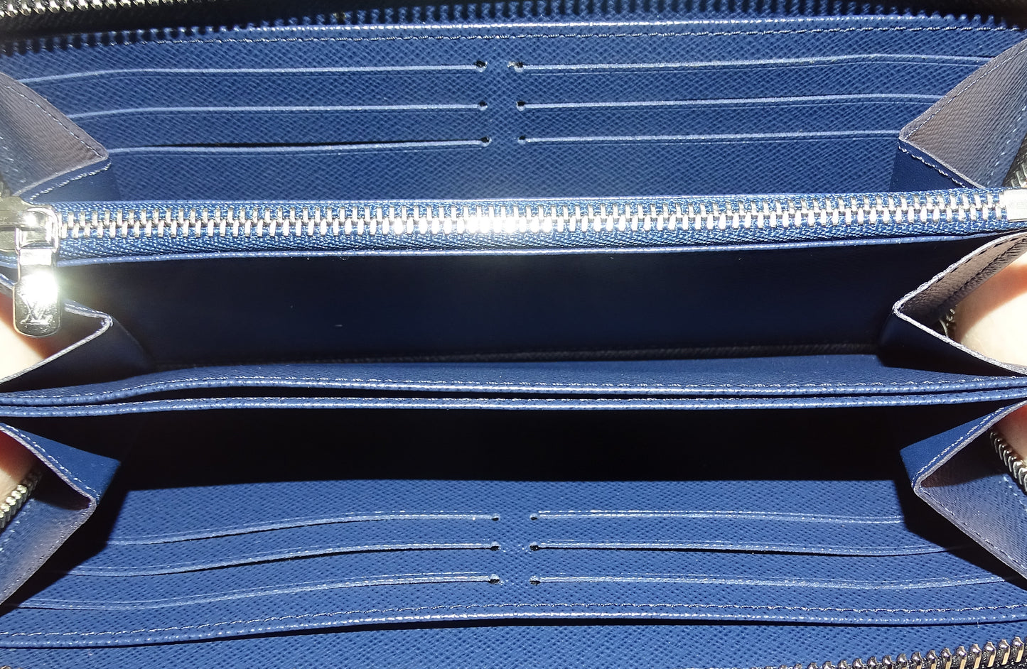 Louis Vuitton Zippy Wallet Long With Red & White Stripe Epi Leather CA3198