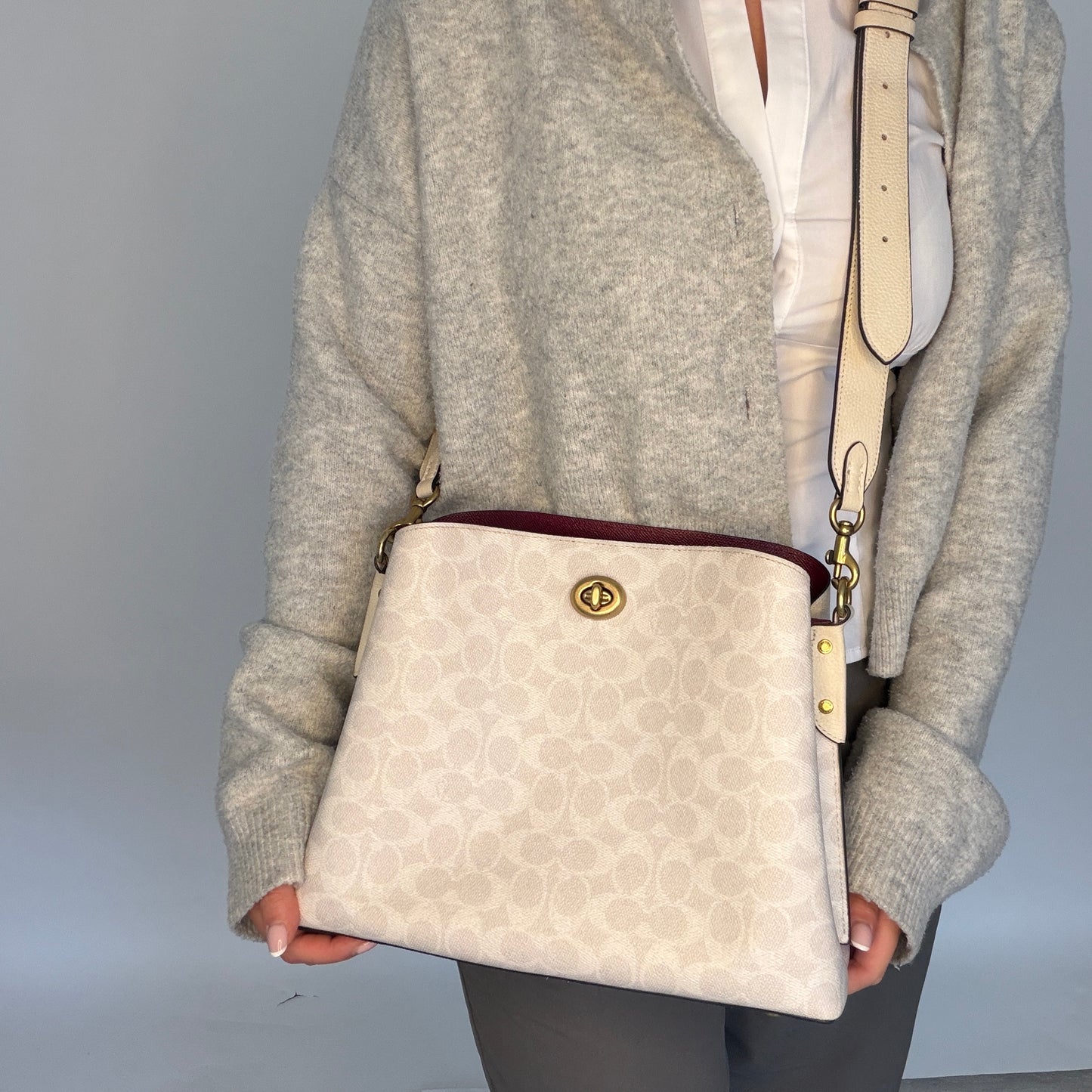 Coach Willow Bucket Bag In Beige Signature Canvas