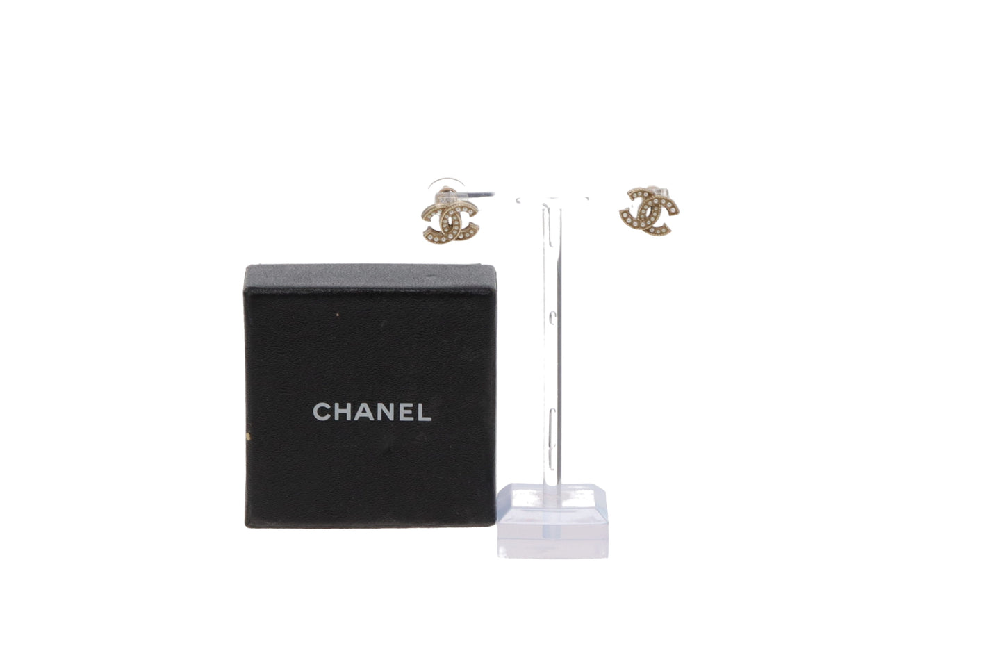 Chanel Costume Pearl CC Earrings In Pale Gold 2019C