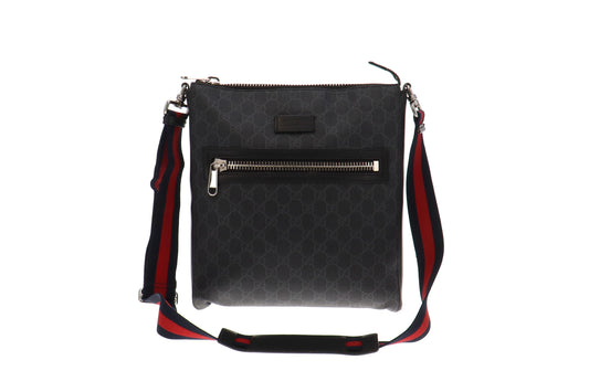 Gucci GG Supreme Black Messenger