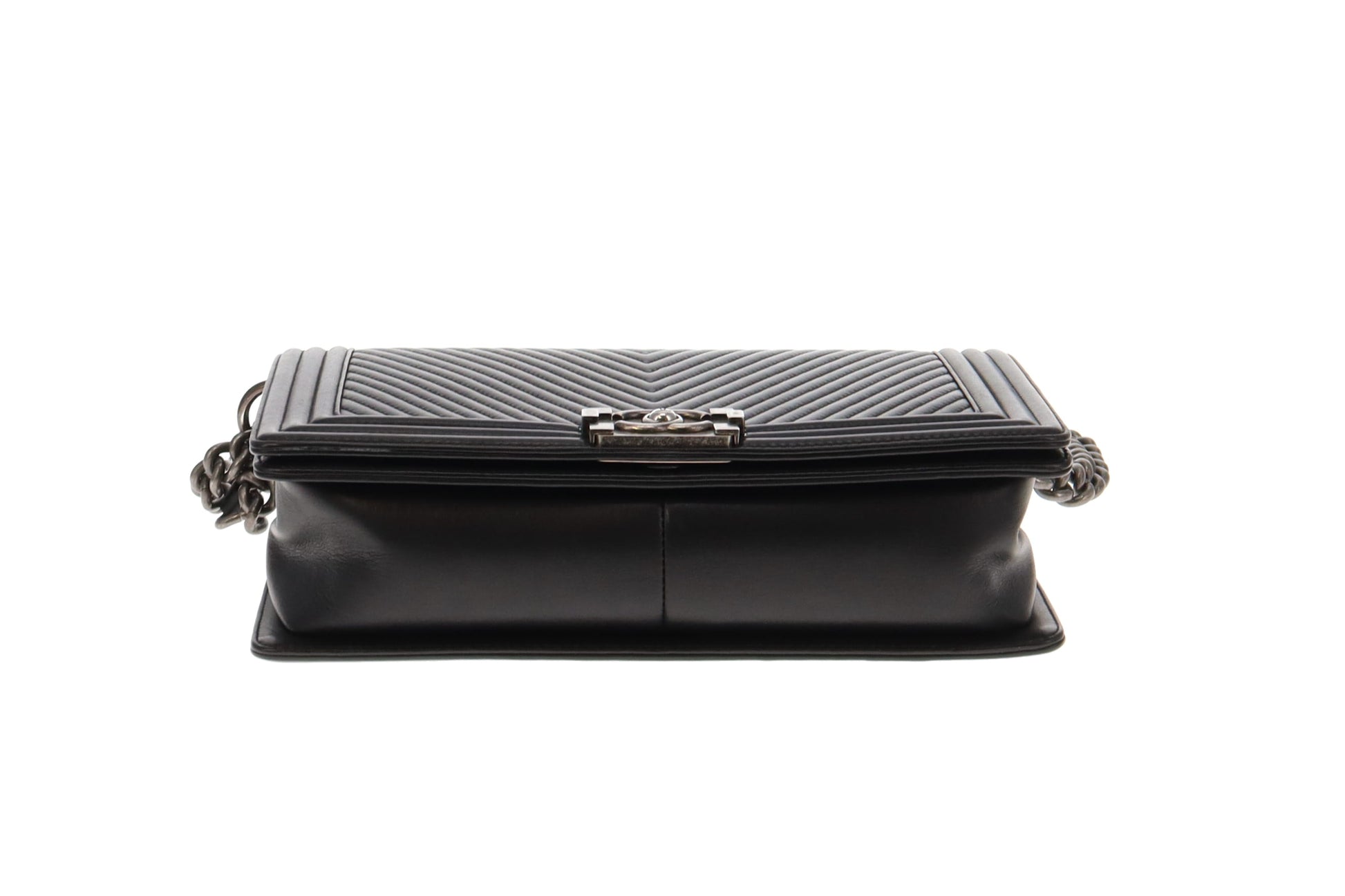 Chanel Black Calf Le Boy Bag Chevron Large – Designer Exchange Ltd