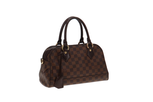 Designer Exchange Ltd - The Louis Vuitton Reporter ticks all the boxes for  the perfect work bag ✓ Live on www.designerexchange.ie/products/ louis-vuitton-vintage-monogram-reporter-pm-sp0965 now!!