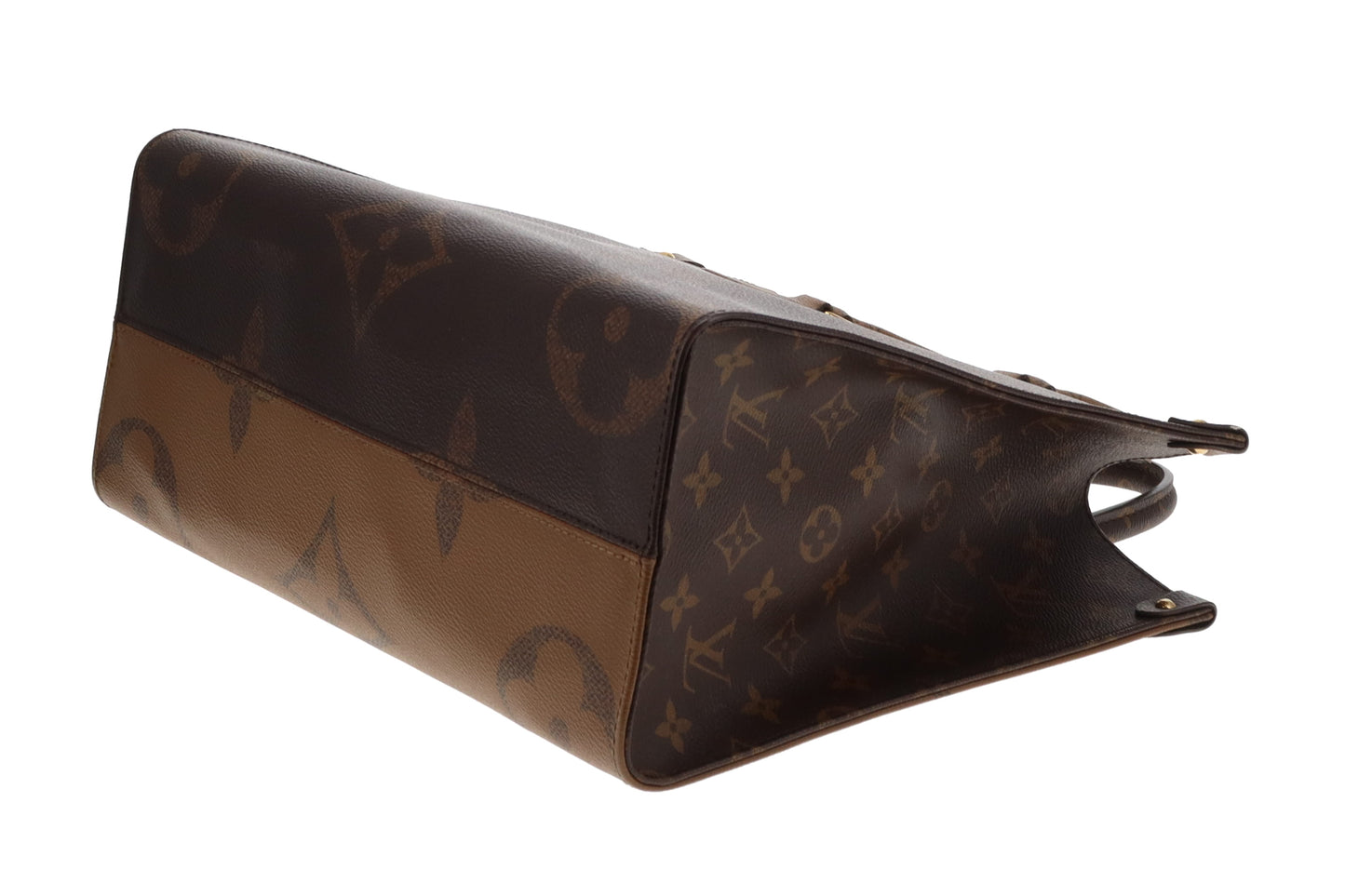 Louis Vuitton Reverse Giant Monogram OnTheGo MM (NFID)