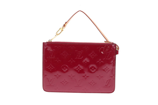 Louis Vuitton Long Beach PM Vernis Pochette Magenta PL0188