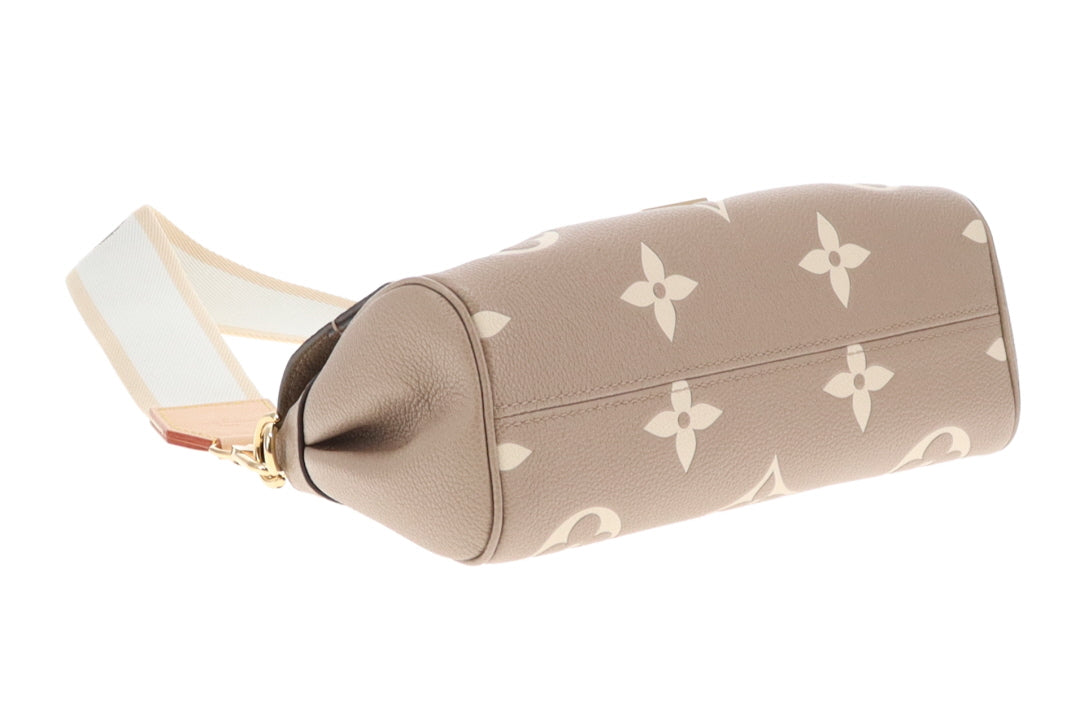 Louis Vuitton Favorite Empreinte Monogram In Tourterelle & Crème NM