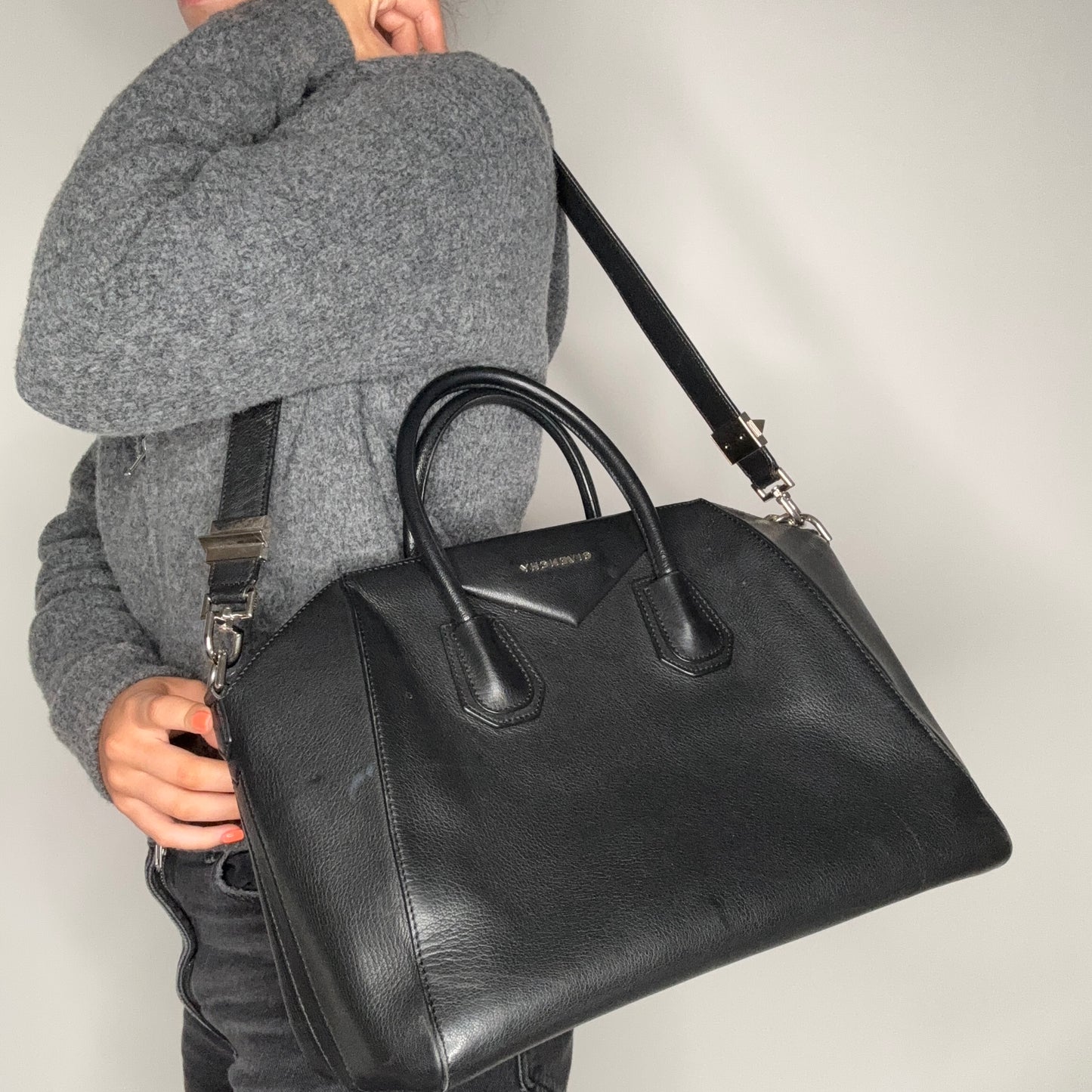 Givenchy Antigona Medium Black Goatskin