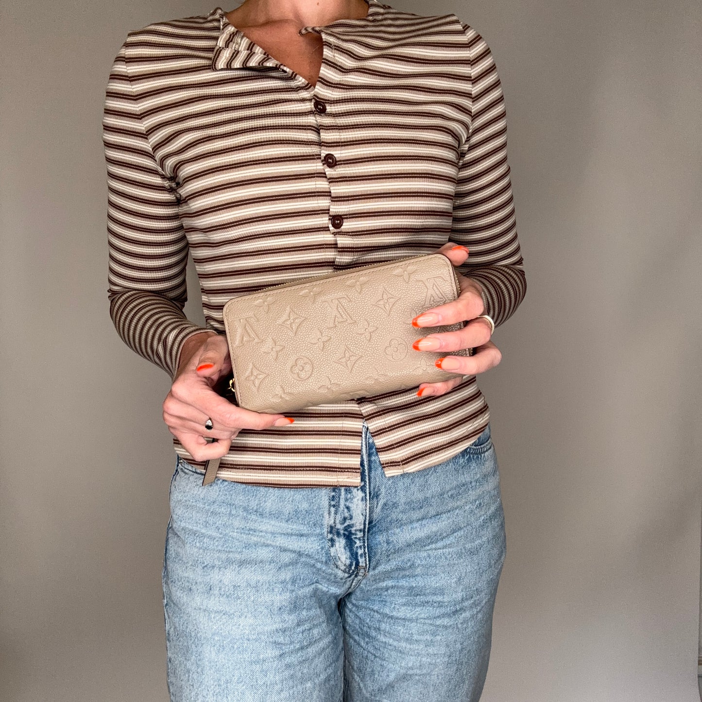 Louis Vuitton Long Zippy Wallet Tourterelle Empreinte (NFID)