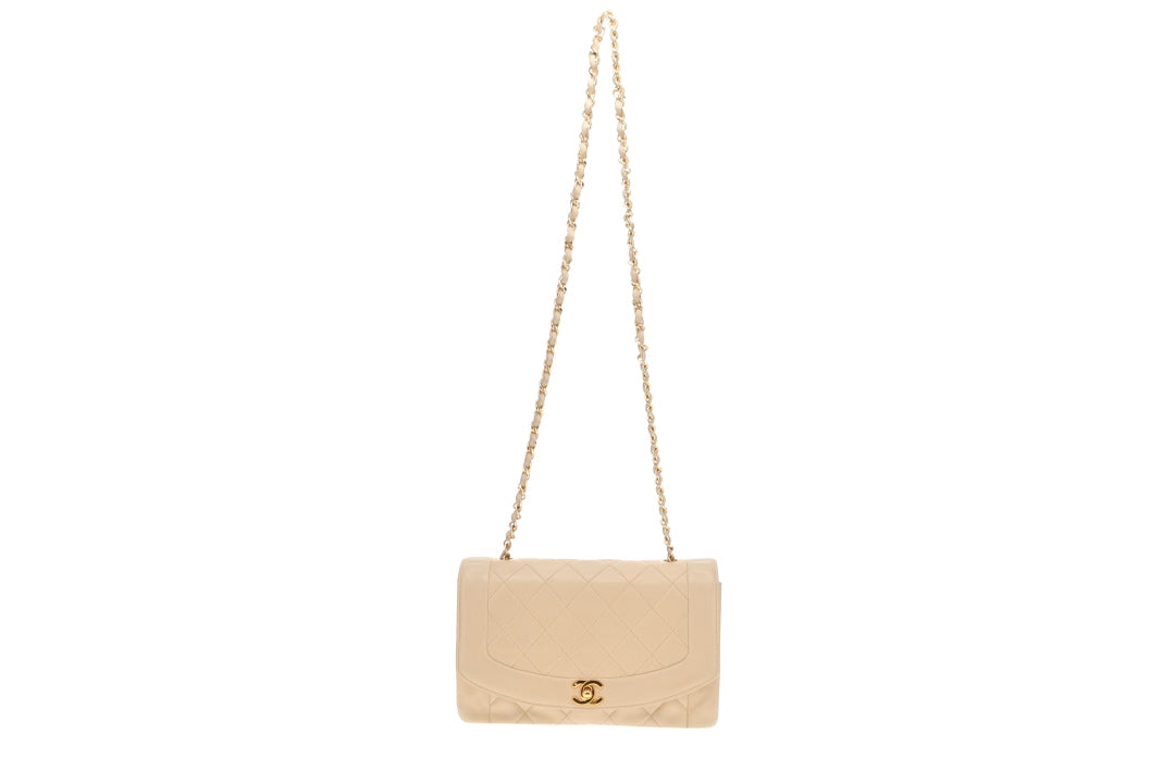 Chanel Diana Medium Beige Lambskin GHW 91/94