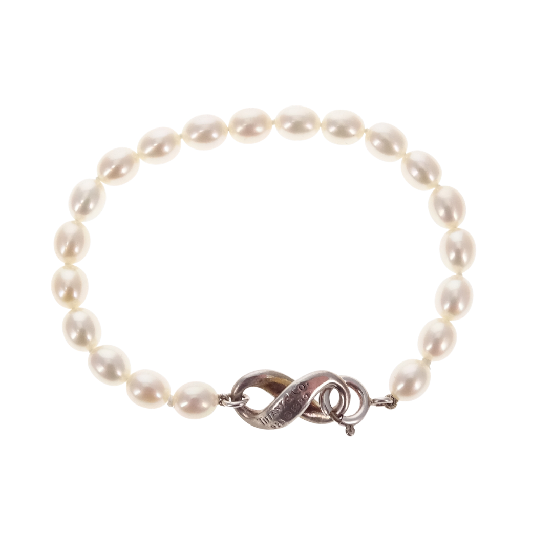 Tiffany & Co Infinity Link Bracelet Pearl and Sterling Silver