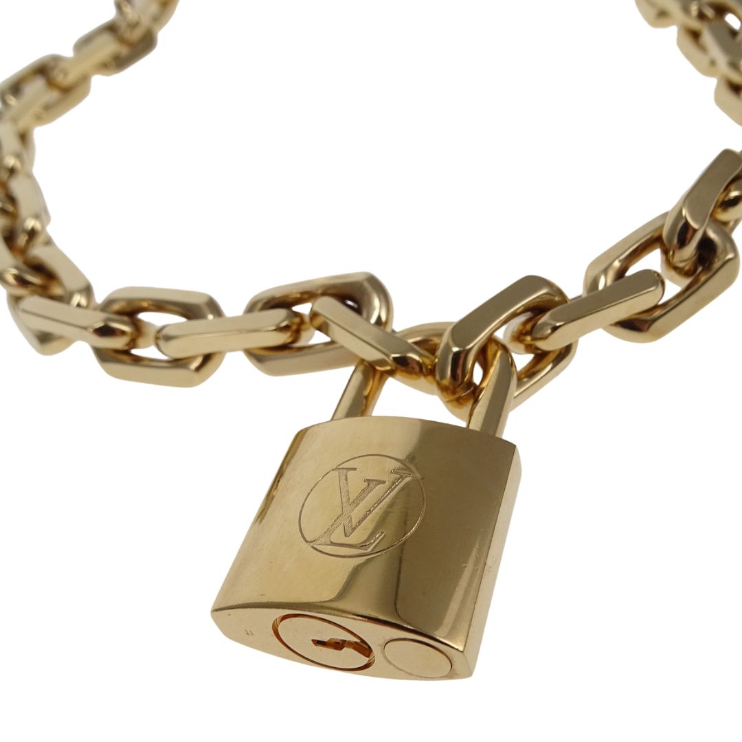 Louis Vuitton LV Edge Cadena Necklace Gold Gone Metal