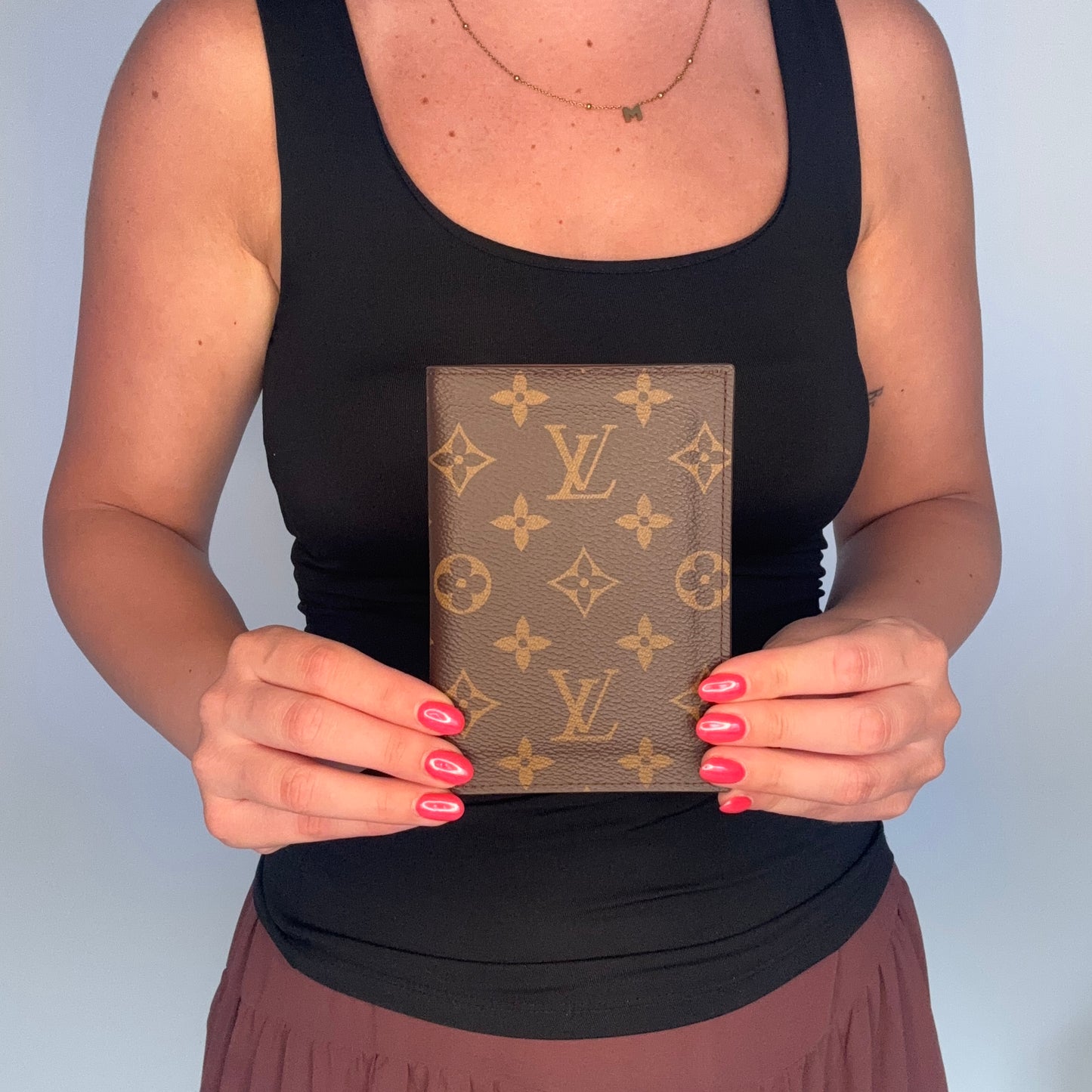 Louis Vuitton Classic Passport Cover Monogram (NFID)
