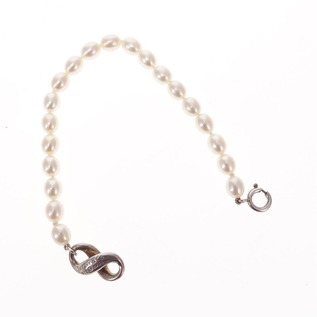 Tiffany & Co Infinity Link Bracelet Pearl and Sterling Silver