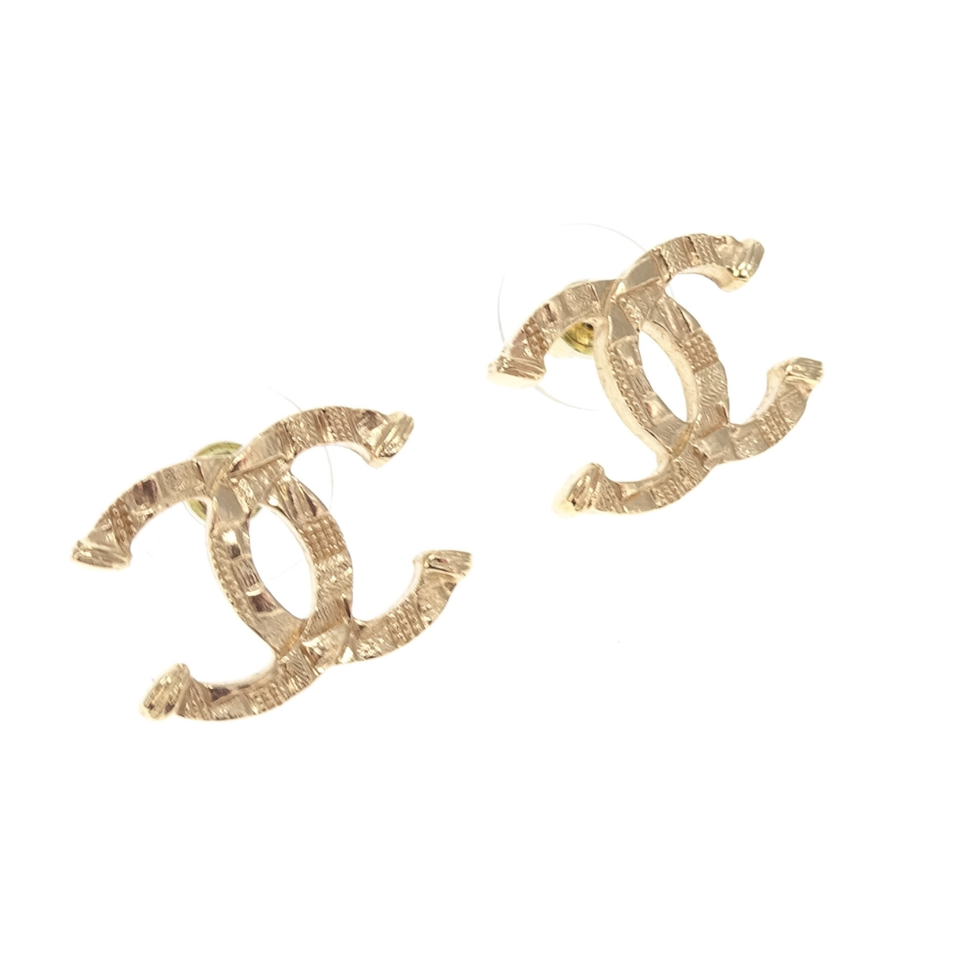 Chanel CC Textured Large Earrings Goldtone 2023