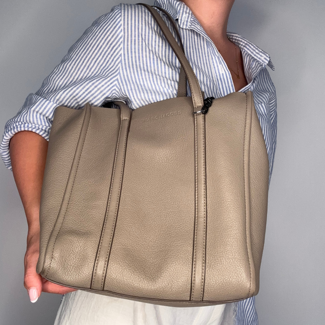 Marc Jacobs The Tag Tote 27 Stone | Designer Exchange – Designer 
