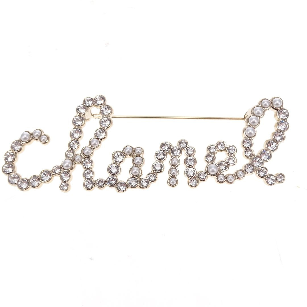 Script Brooch Chanel Rare Script Brooch Pearl & Strass – Designer Exchange Ltd