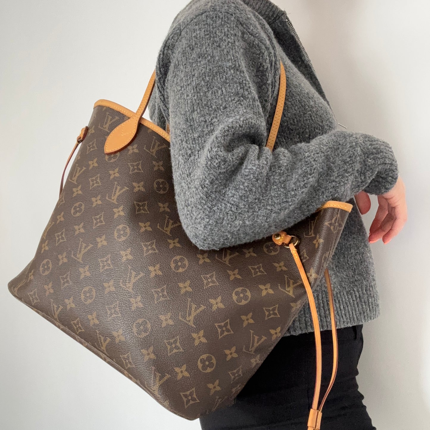Louis Vuitton Neverfull MM Monogram GI3191