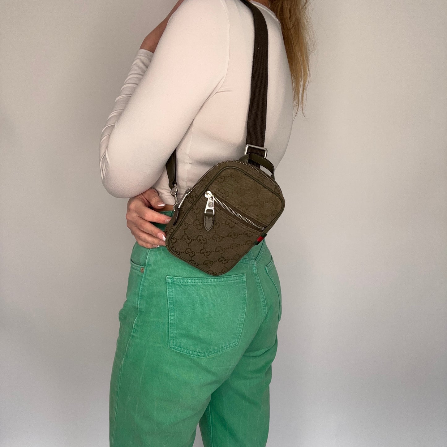 Gucci Sling Bag Khaki GG Canvas