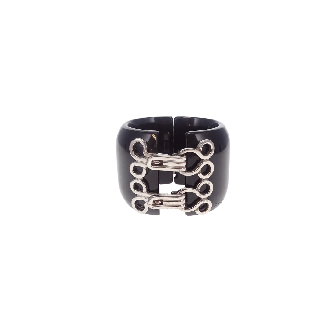 Chanel Vintage Resin Cuff Hinged 03A