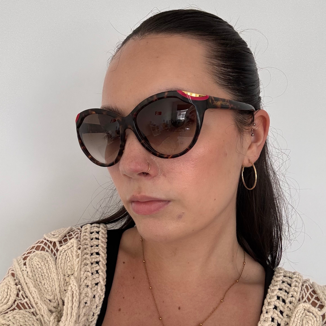 Louis Vuitton Ivy Cat Eye Sunglasses Dark Tortoise Z0736W
