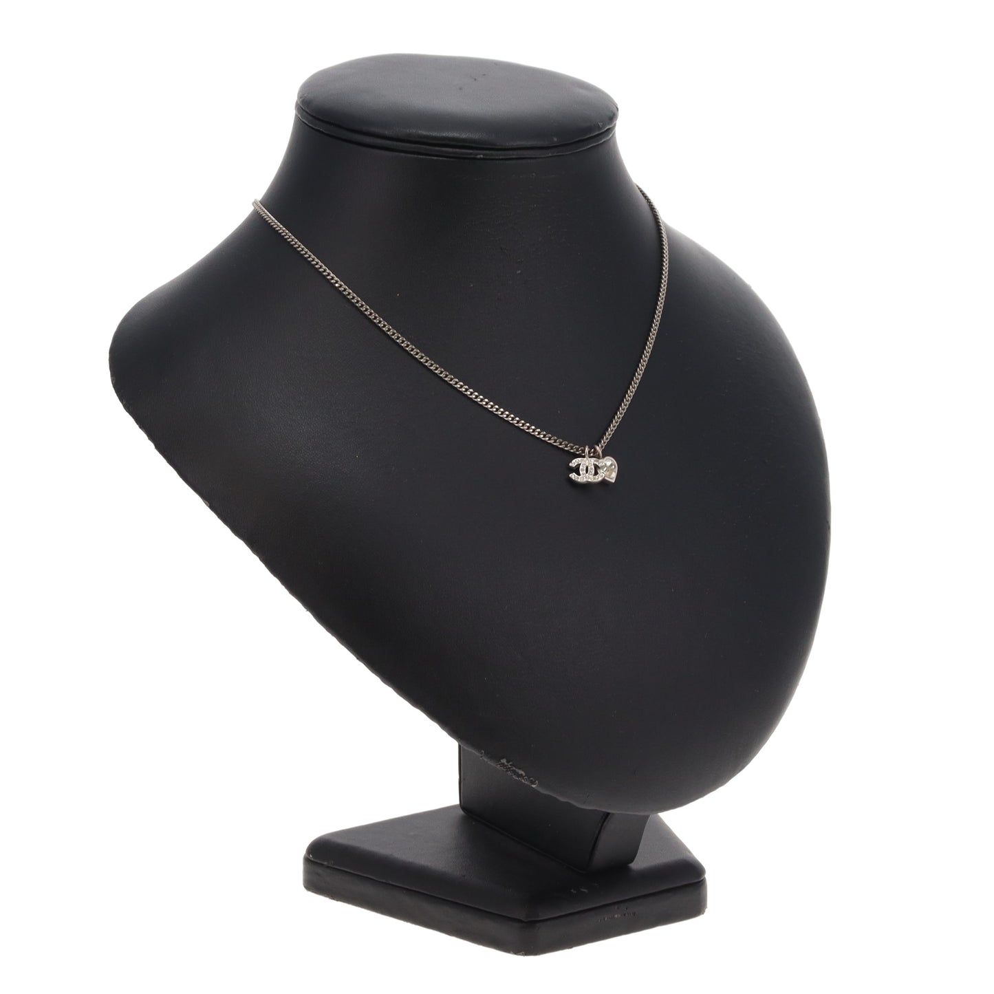 Collier Chanel mini charms CC et cœur 2010