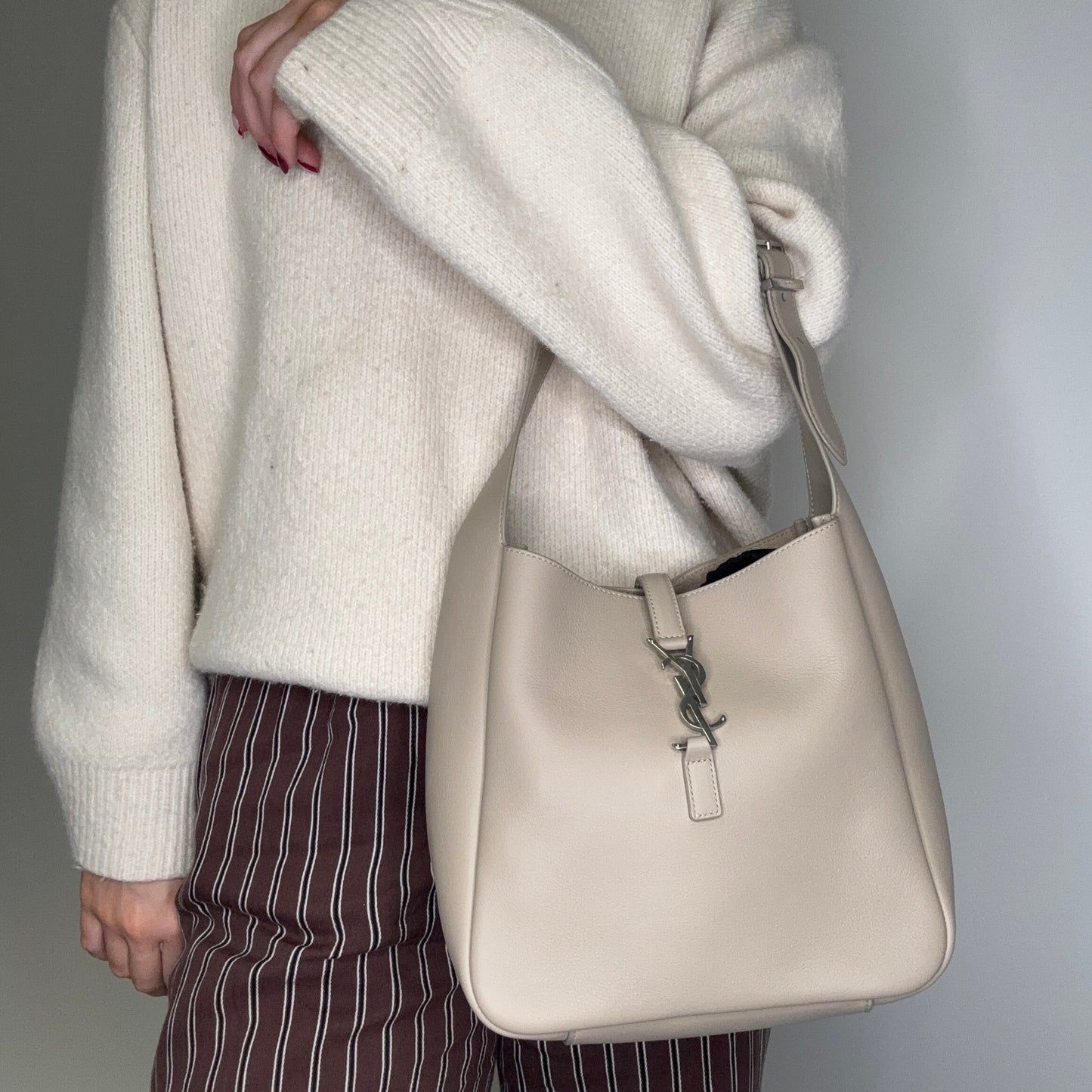 Saint Laurent Le 5 a 7 Supple Small Dusty Grey SHW 2024