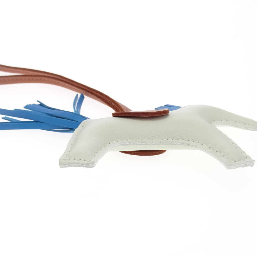 Hermes Rodeo Charm PM Vert Fizz, Bleu Zanzibar, Gold Milo Lambskin