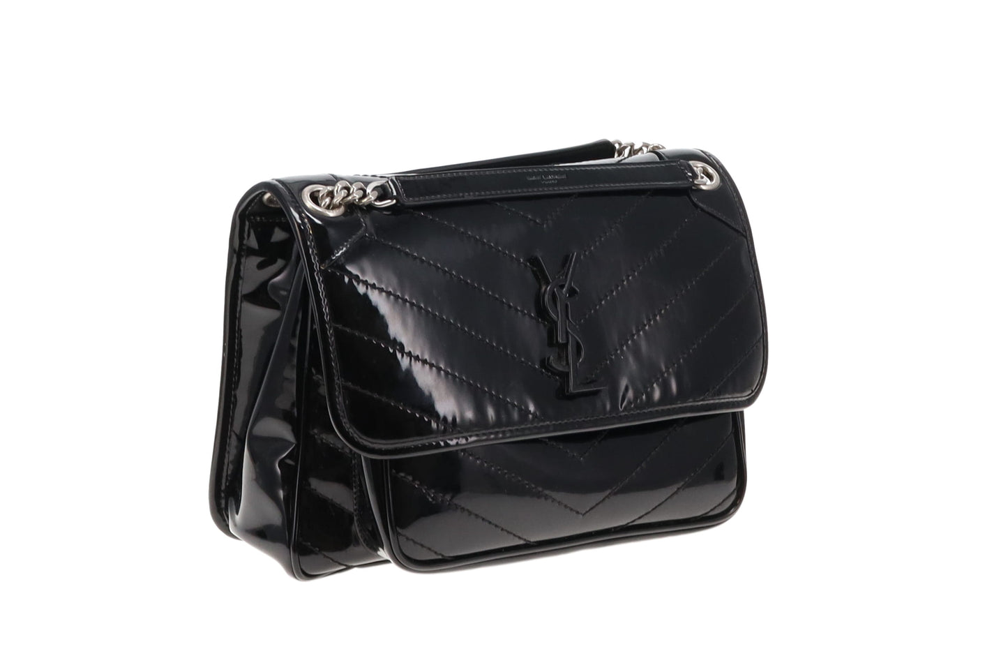 Saint Laurent All Black Patent Leather SHW Medium Niki 2023
