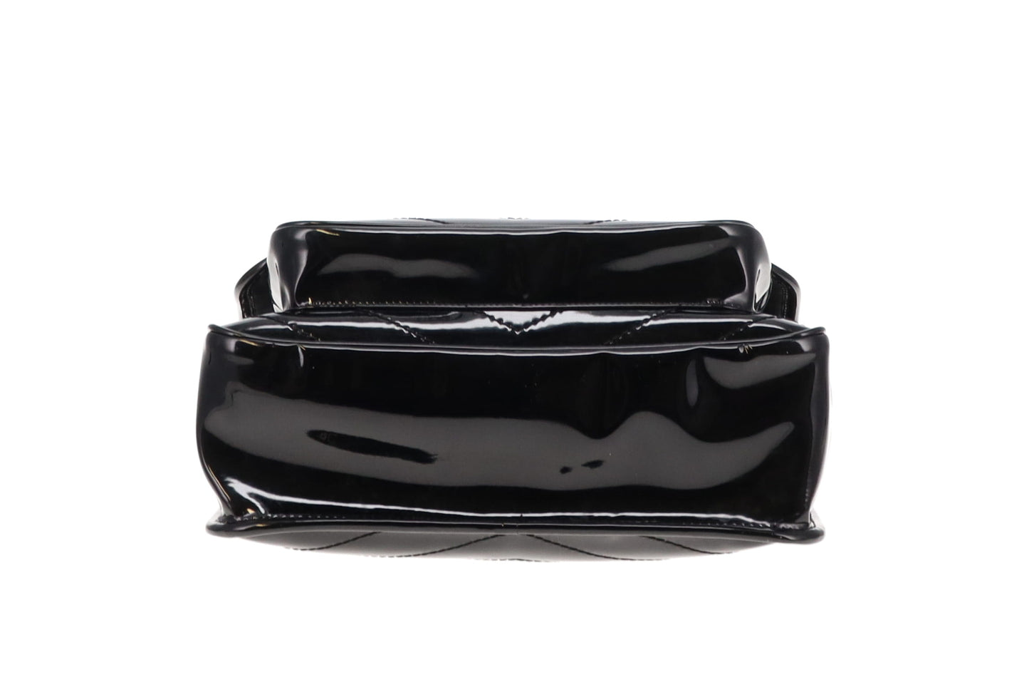 Saint Laurent All Black Patent Leather SHW Medium Niki 2023