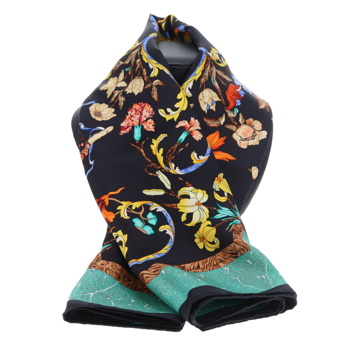 Hermes Pierres d'Orient et d'Occident Scarf 90 100% Silk