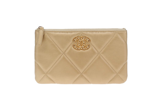 Chanel 19 O Case Gold Leather GHW 2020