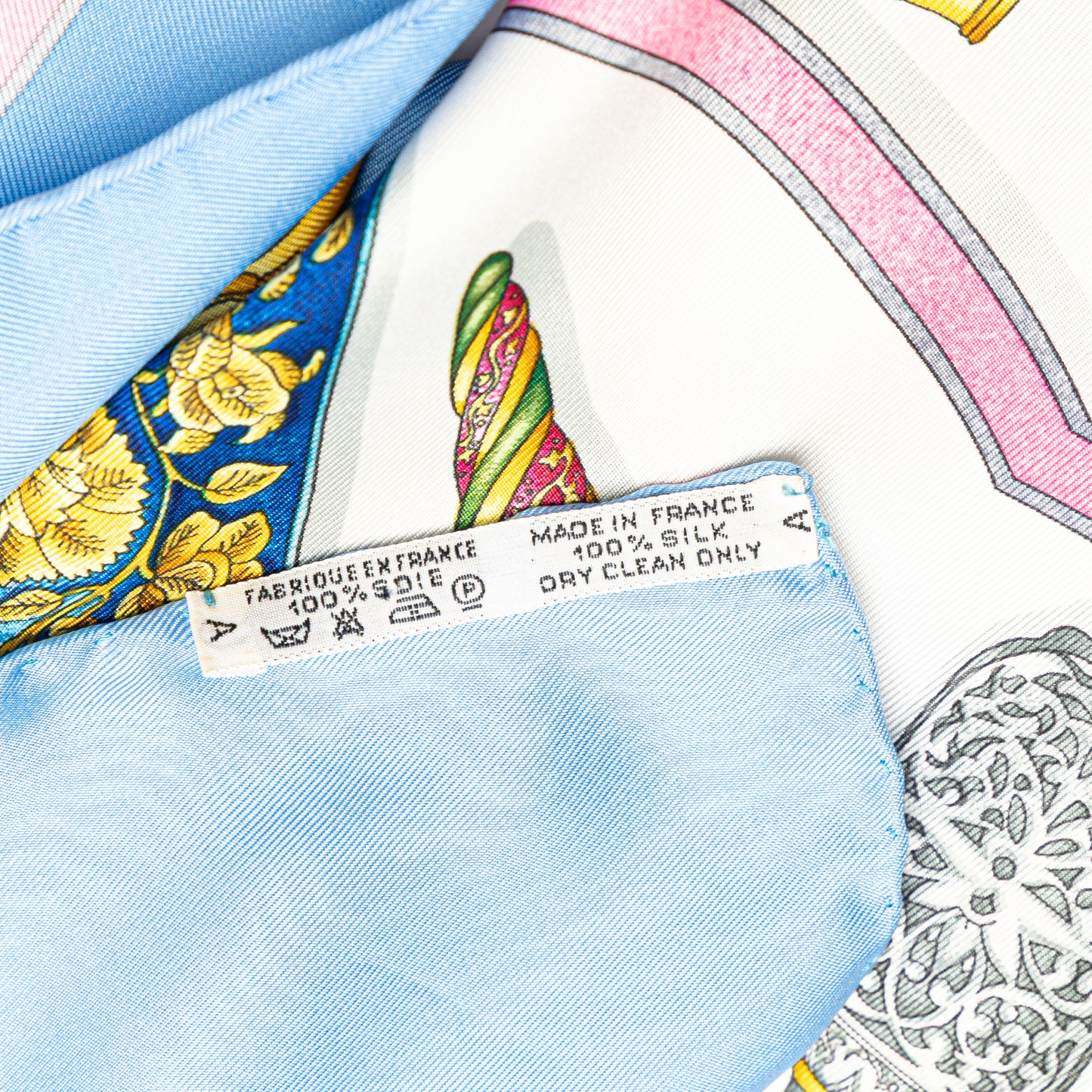 Qu Importe Le Flacon Silk Scarf Image# 5