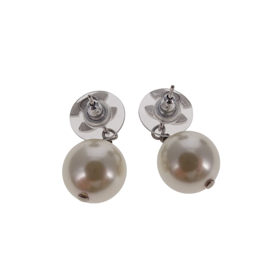 Chanel Earrings Mini CC and Pearl Drop 2020