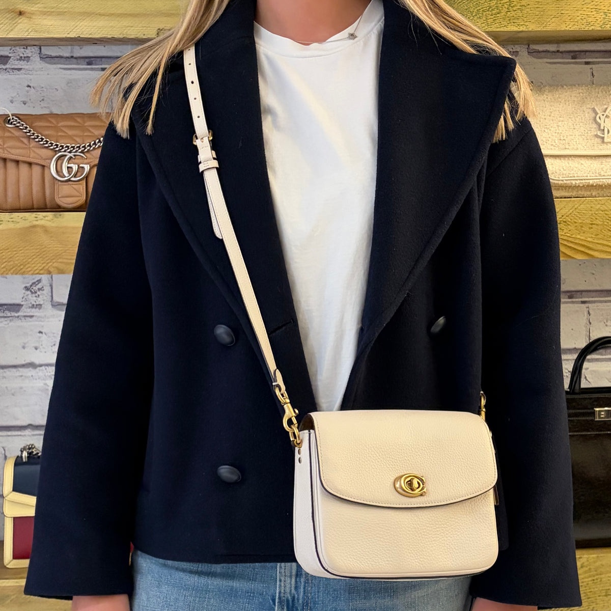 Coach Cassie 19 Chalk GHW (missing top handle)