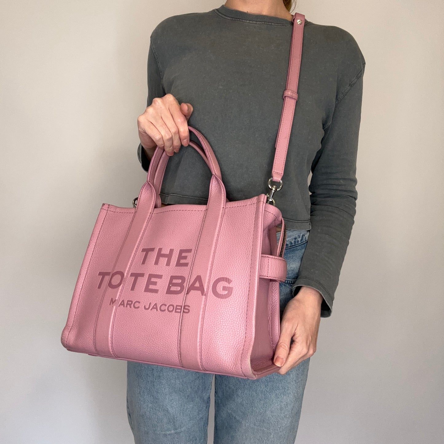 Marc Jacobs The Tote Bag Medium – Pink Leather