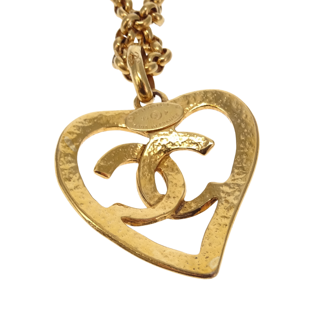 Chanel Goldtone 1995 Heart CC Vintage Chain