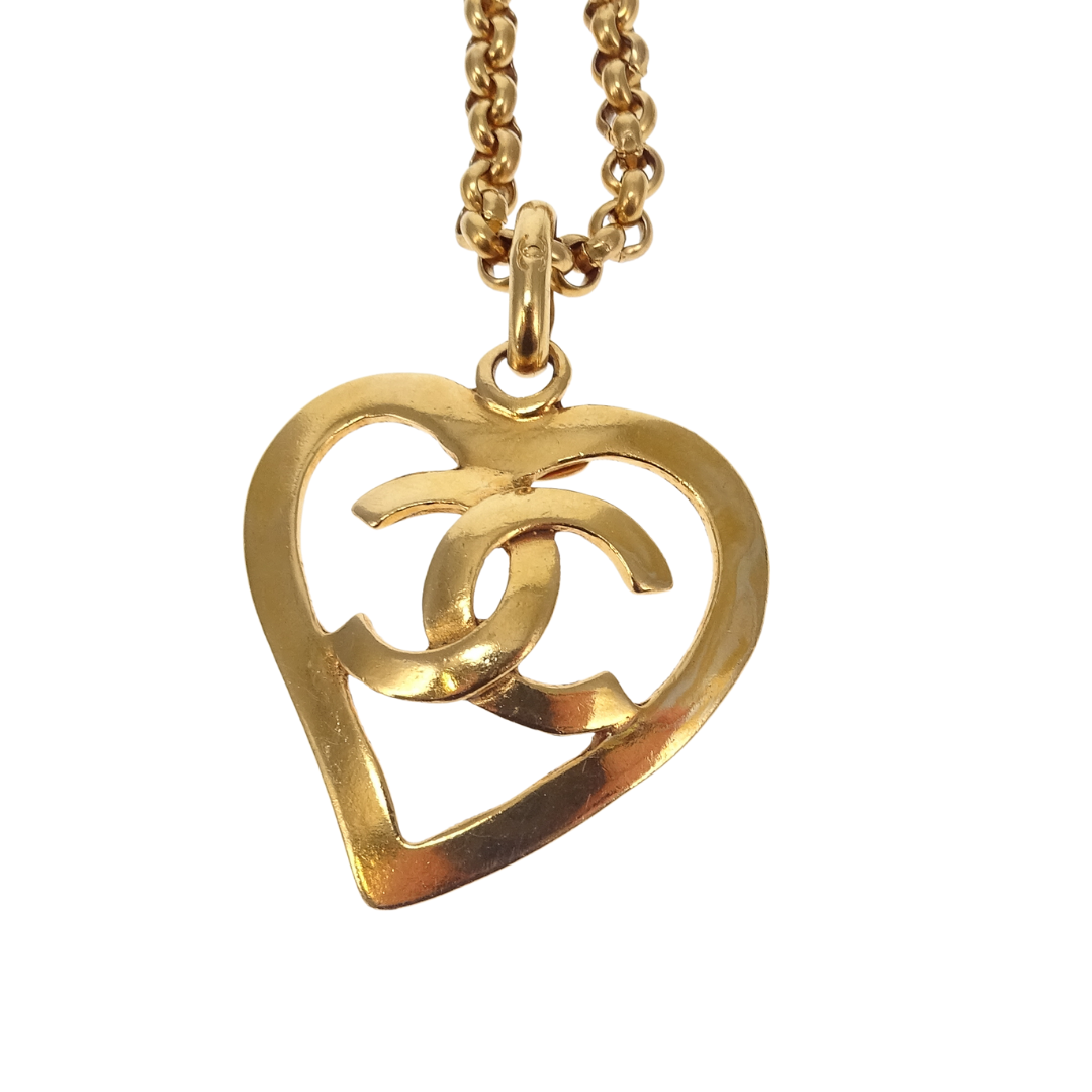 Chanel Goldtone 1995 Heart CC Vintage Chain