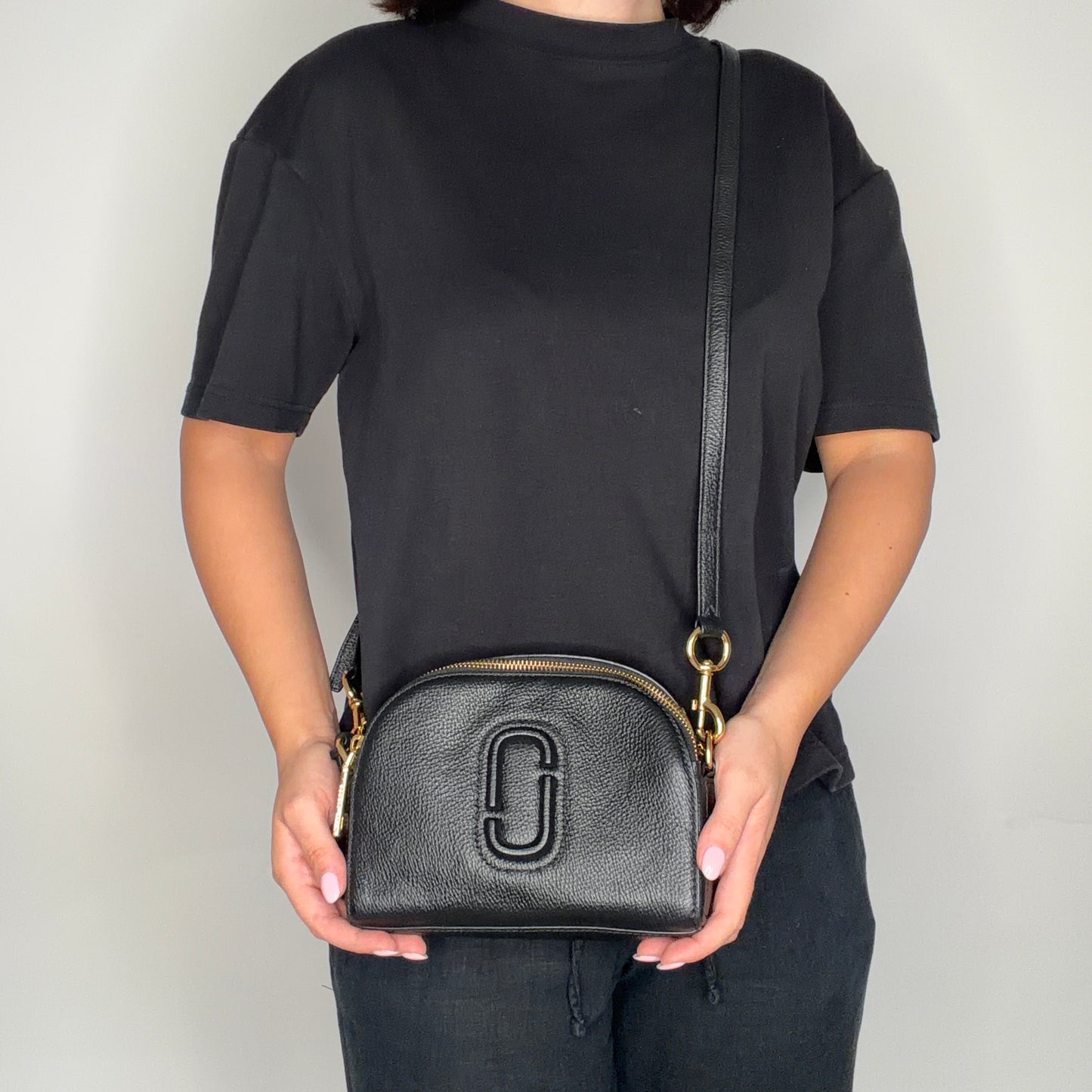 Marc Jacobs Shutter Crossbody Black 2