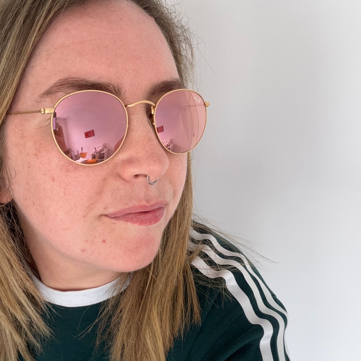 Ray-Ban Round Lens Sunglasses Rose Gold and Pink Mirror Lens