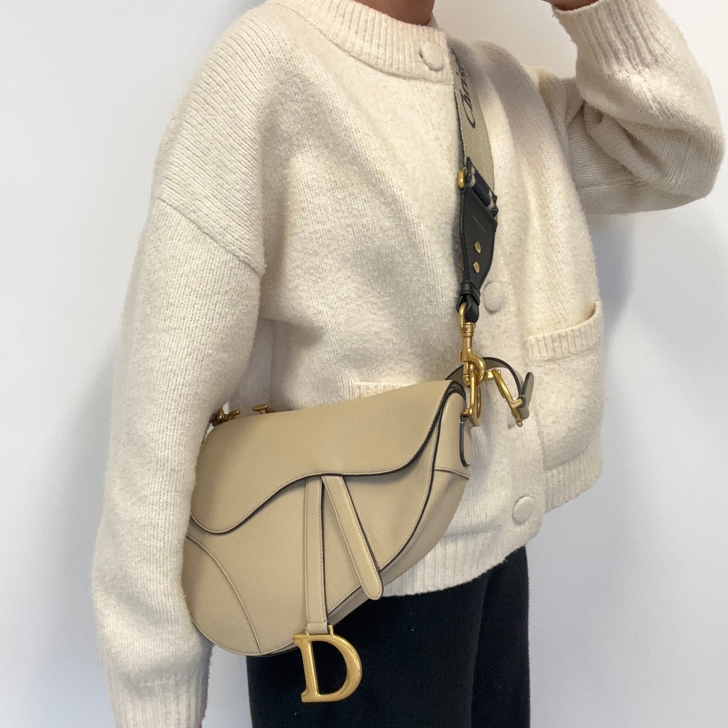 Dior Saddle Bag Beige With Montaigne Navy Strap (2020)