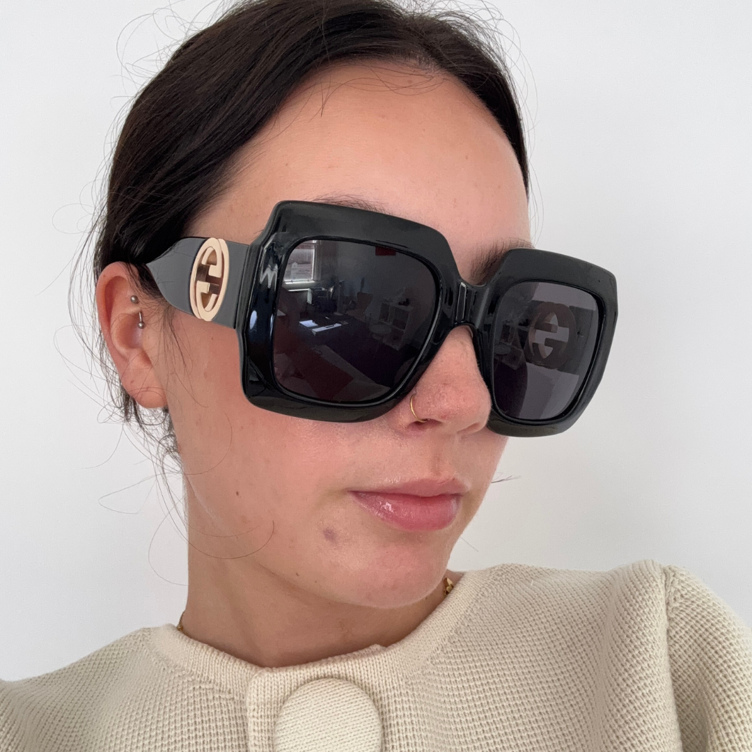 Gucci Sunglasses on Chain Black GG1022S