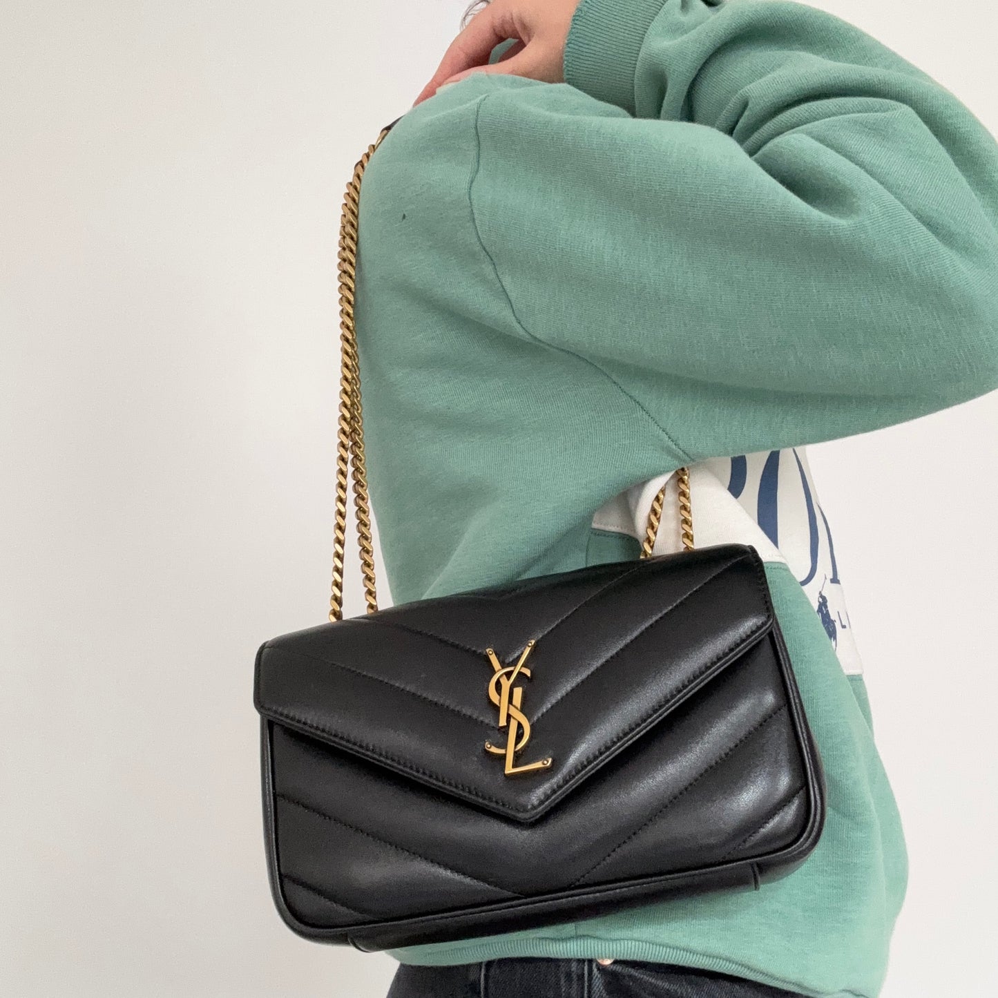 Saint Laurent Loulou NM Small Black GHW 2024