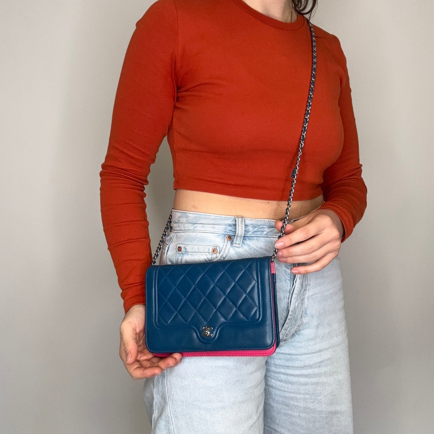 Chanel Wallet On Chain Navy Quilted Lambskin with Pink Interior 2016/17