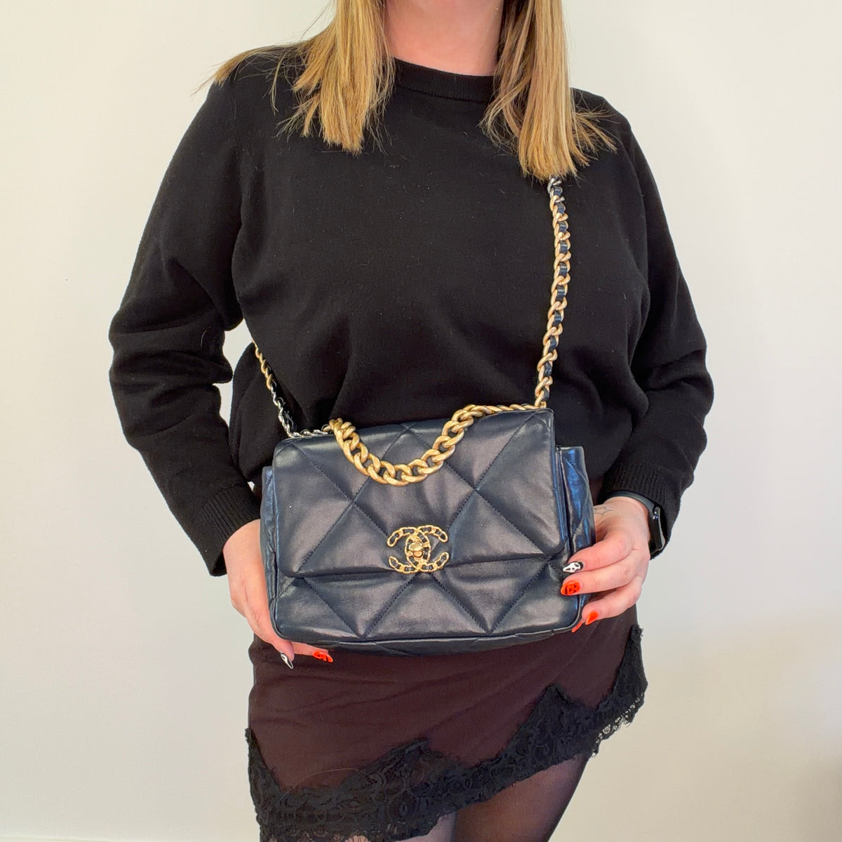 Chanel 19 Small Navy 2021  2