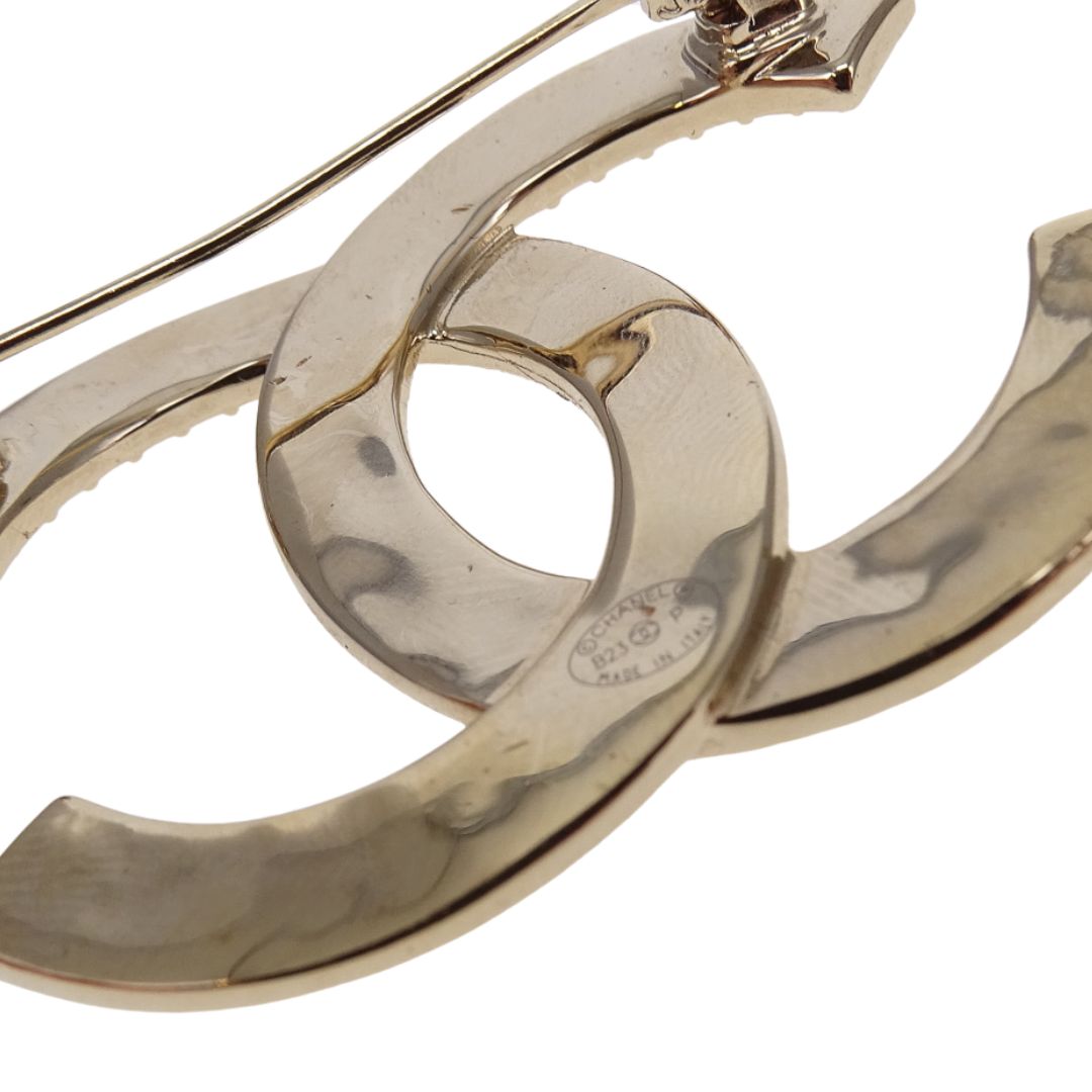 Chanel Brooch CC Goldtone and Crystal 2023