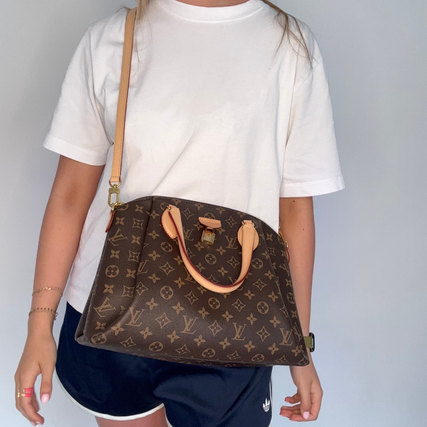 Louis Vuitton Rivoli MM Monogram with Strap MB1200 - 2020